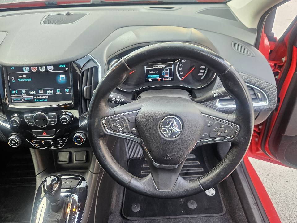 2018 Astra LT11.jpg